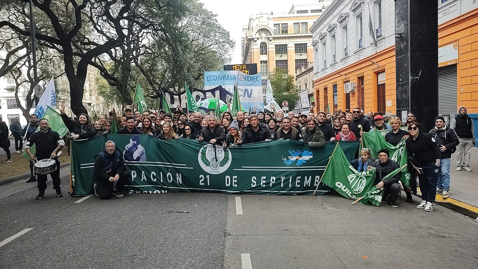 ✊ POR EL DERECHO A VIVIR DEL TRABAJO, SIN DEUDAS NI USURA — foto 29
